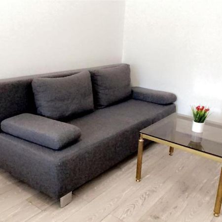 Private Room In Shared Apartment Pr4-9 Vienne Extérieur photo
