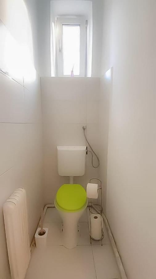 Private Room In Shared Apartment Pr4-9 Vienne Extérieur photo